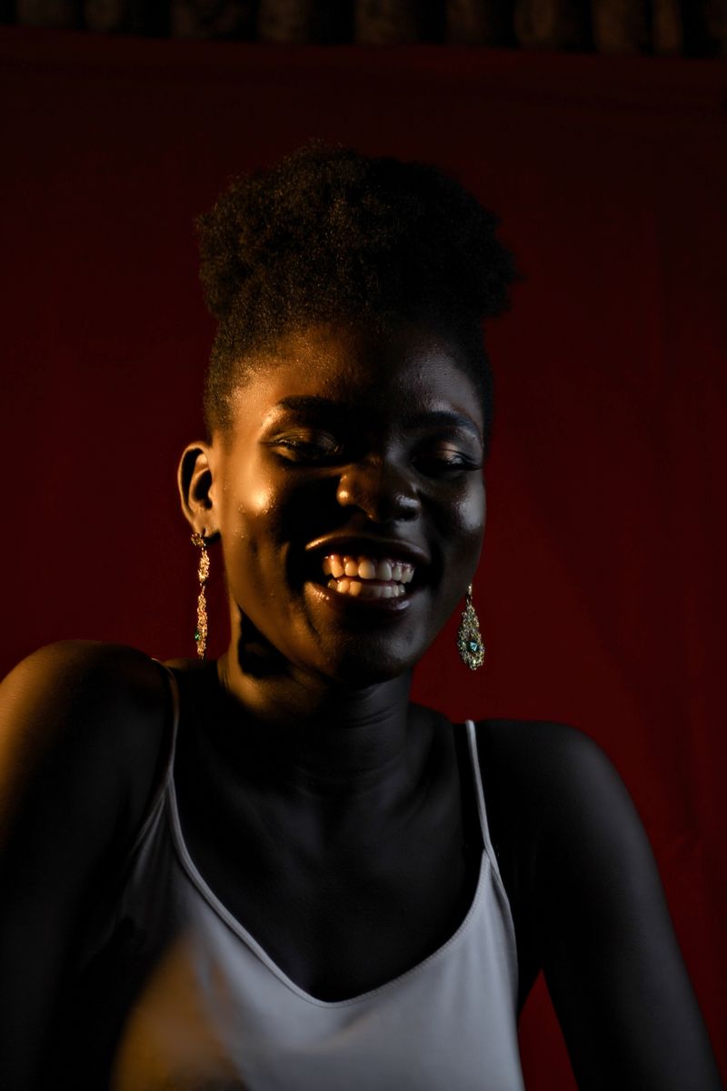 Grâce, baby hair et finitions